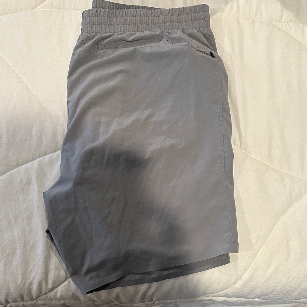 Men's VRST Gray Shorts